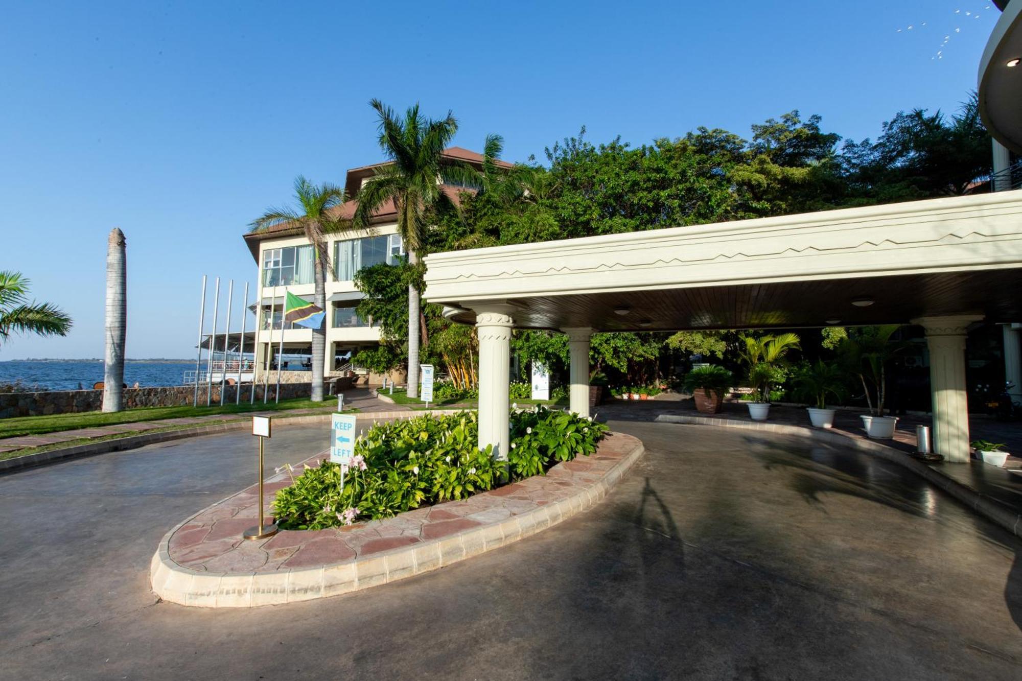 Malaika Beach Resort Mwanza Buitenkant foto