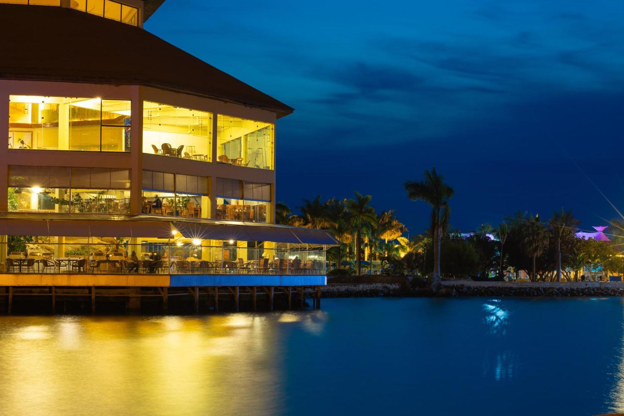 Malaika Beach Resort Mwanza Buitenkant foto