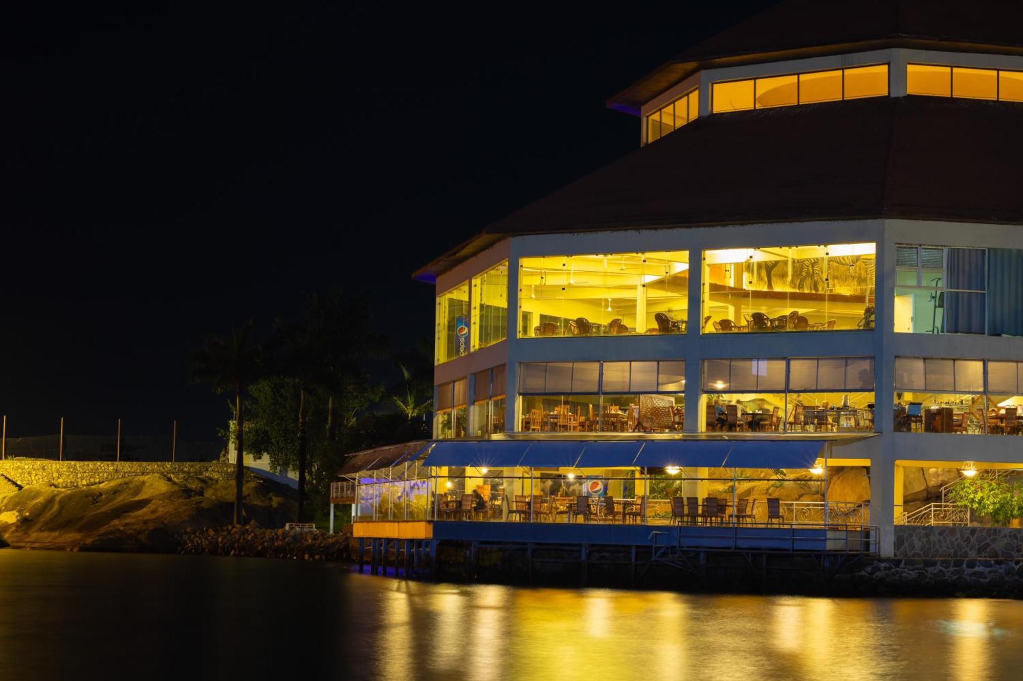 Malaika Beach Resort Mwanza Buitenkant foto