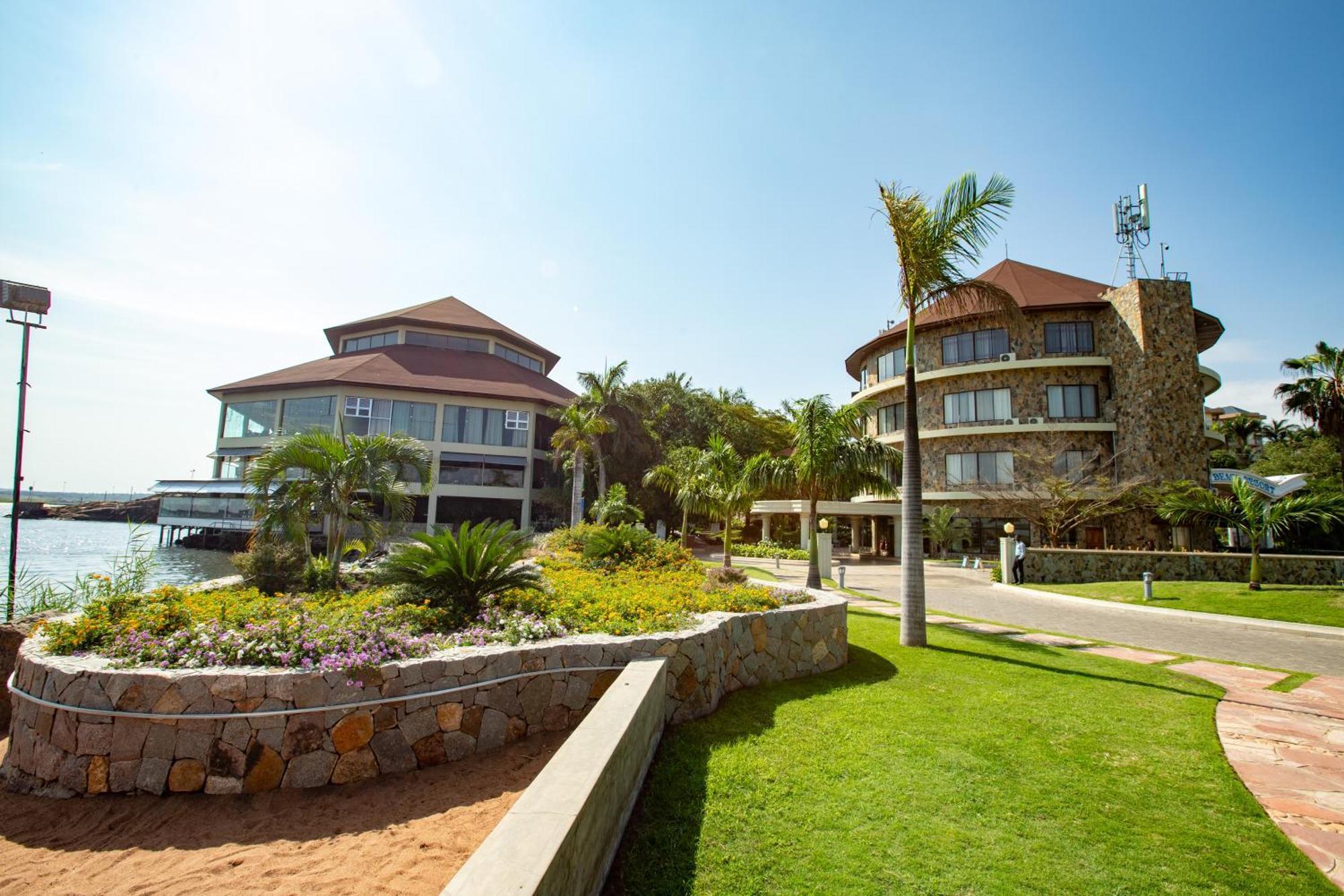 Malaika Beach Resort Mwanza Buitenkant foto